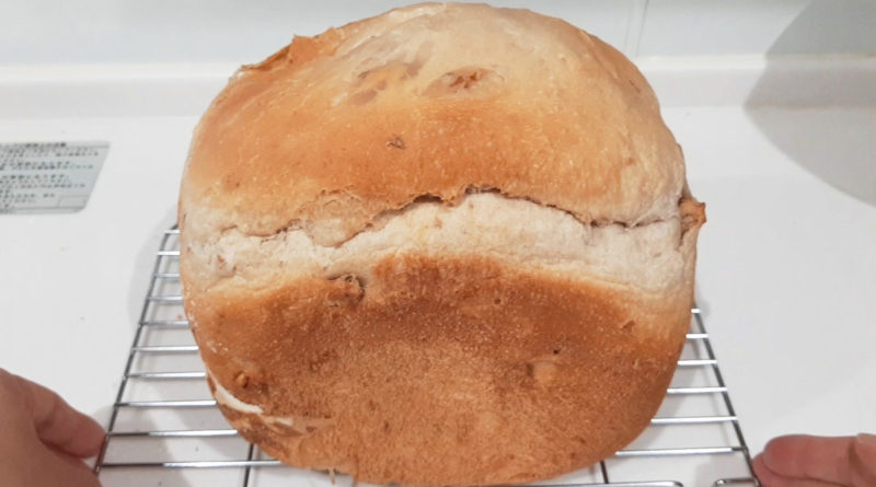 大きなくるみパン